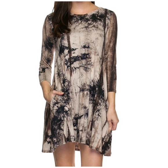 Dresses & Skirts - Tie Dye Dress